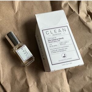 NWT CLEAN RESERVE - Skin EDP